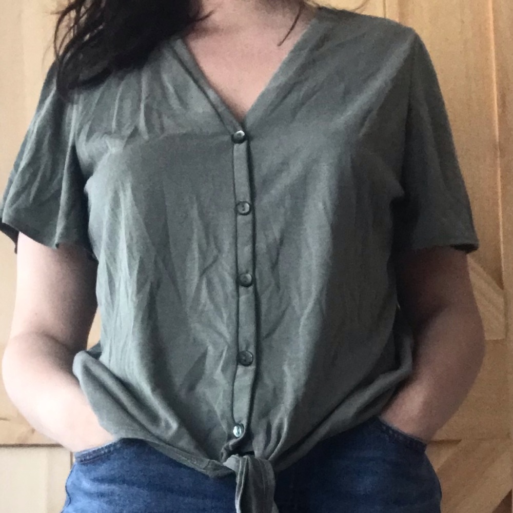 Tie up shirt